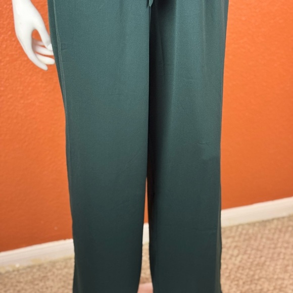 A New Day Women’s Solid Green 3/4 Sleeves Wide Legs Belted Jumpsuit Medium. A5 - Picture 8 of 16